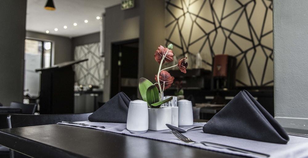 Inani Hotel Morning Star Pretoria-Noord Εξωτερικό φωτογραφία
